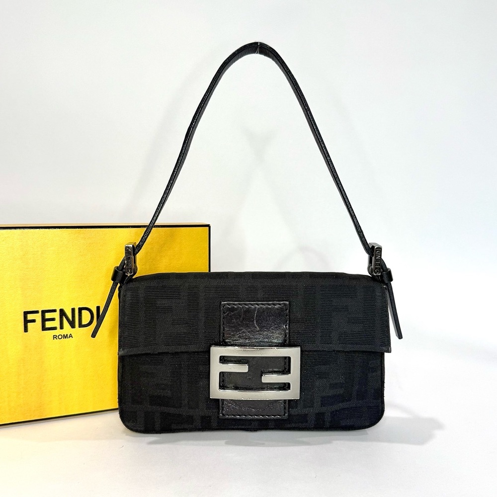 ✨SOLD✨ Vintage Fendi Black Zucca Mini Baguette